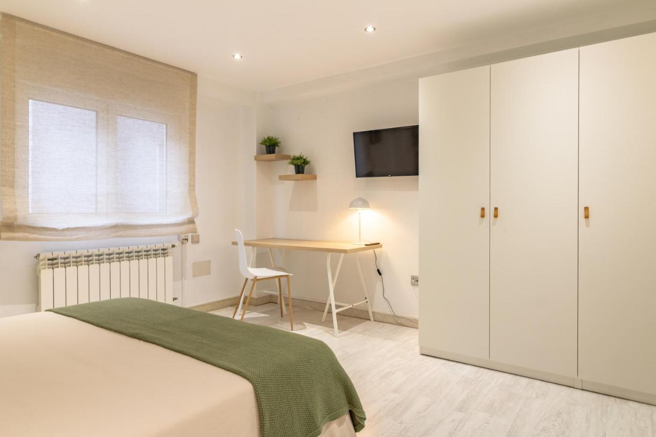 Ah King Size Apartment Vut5461As Oviedo Exterior photo