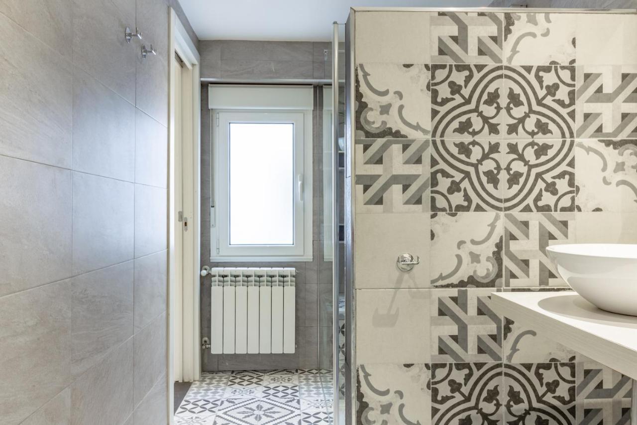 Ah King Size Apartment Vut5461As Oviedo Exterior photo